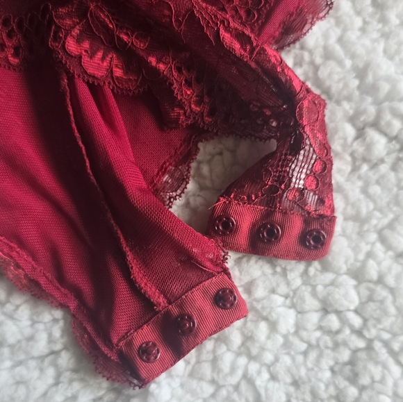Deep Red Lace Bodysuit Lingerie - Picture 4 of 11